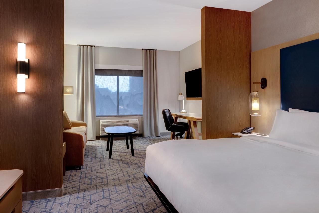 Fairfield By Marriott Inn & Suites Minneapolis Downtown Екстер'єр фото