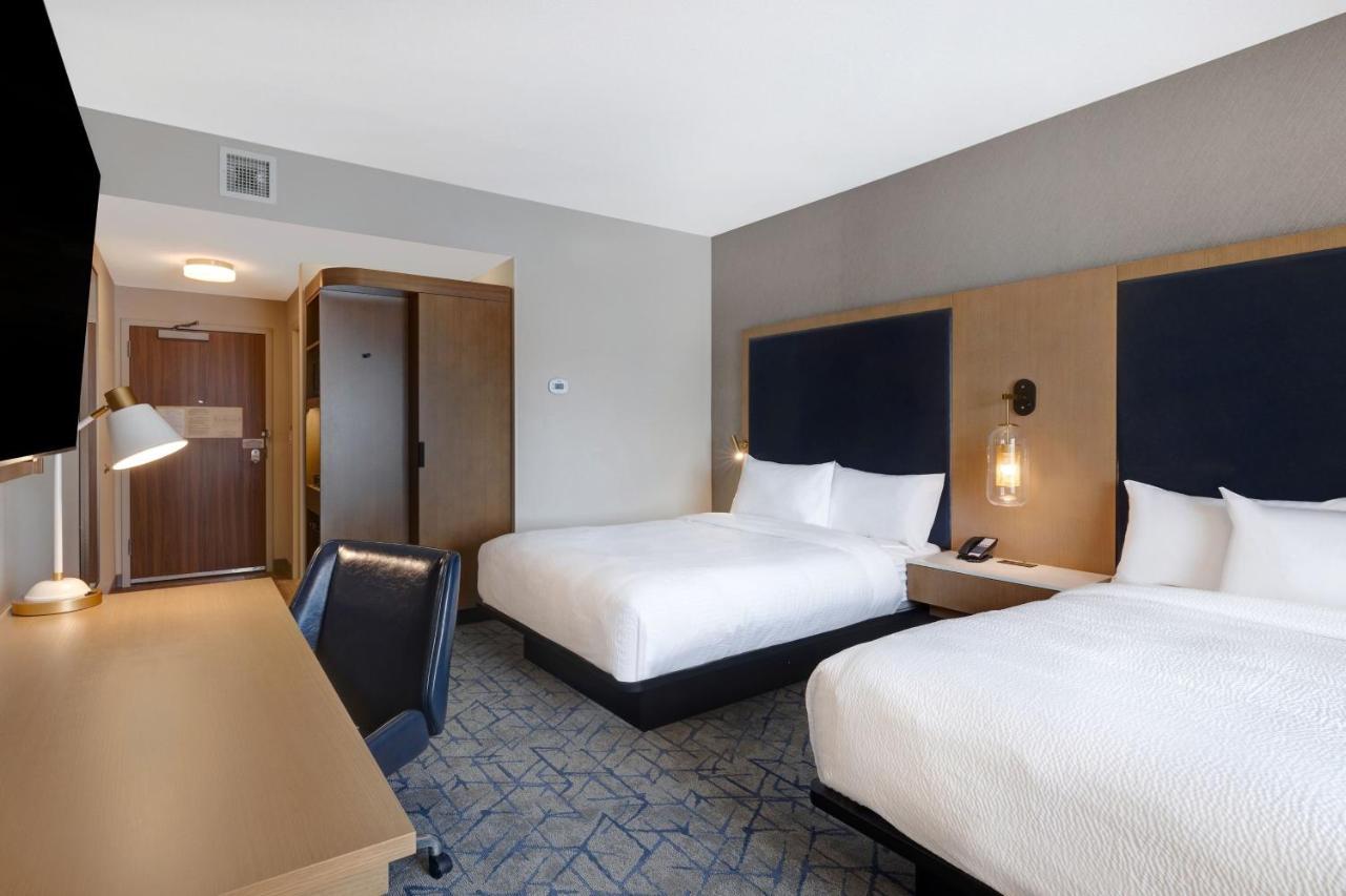 Fairfield By Marriott Inn & Suites Minneapolis Downtown Екстер'єр фото